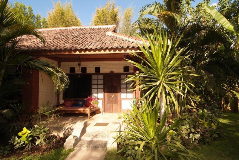 Pondok Sari Beach Bungalow Pemuteran Exterior foto