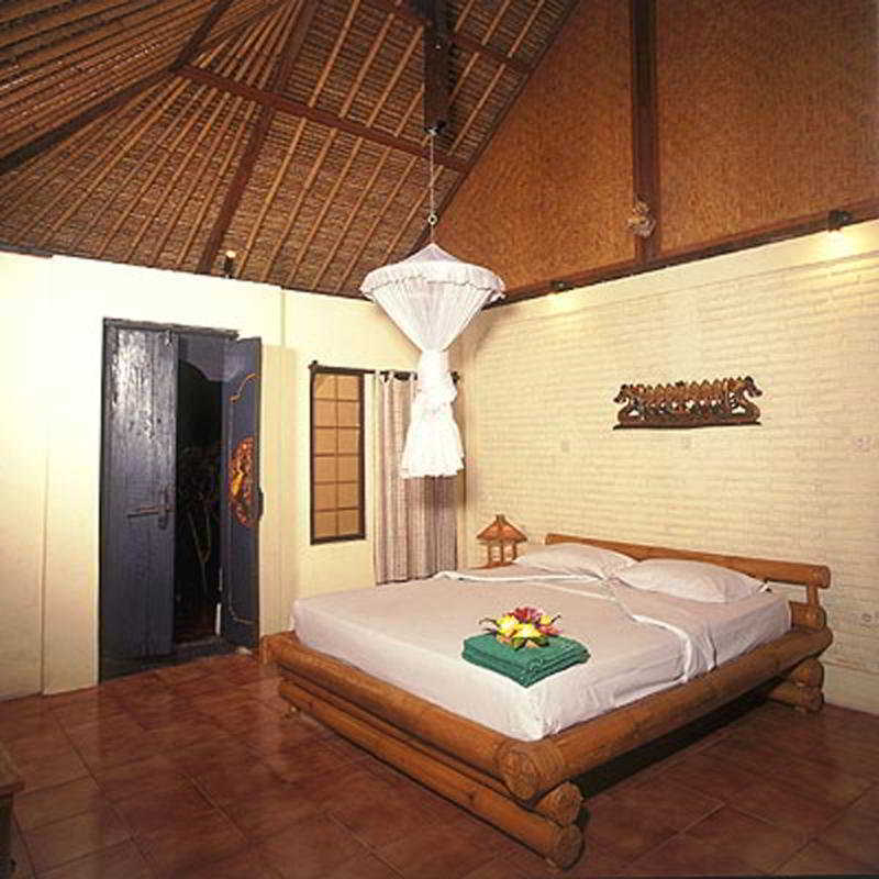 Pondok Sari Beach Bungalow Pemuteran Exterior foto