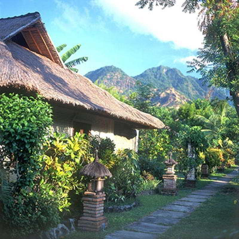 Pondok Sari Beach Bungalow Pemuteran Exterior foto